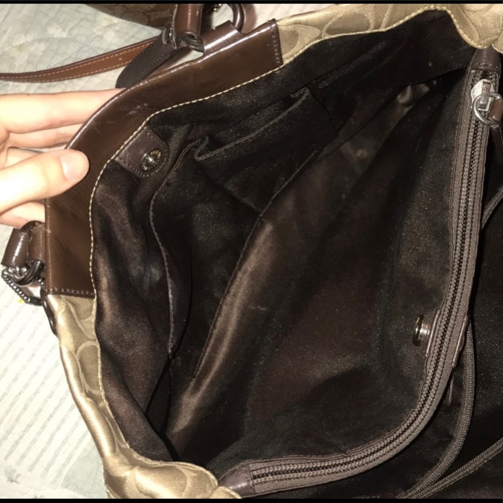 Coach Purse - Picture 5 of 9